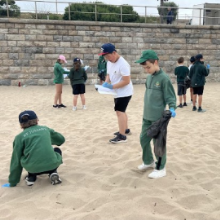 Year 5 Fun Beach Clean-up Year 5 Fun Beach Clean-up